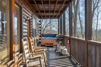 Smoky Mountain Lodge 6 Bedroom Cabin by RedAwning Hotels in Sevier County