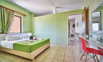 Nanakis Beach Luxury Apartments