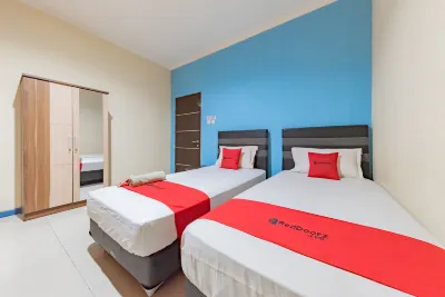RedDoorz Syariah @ Pangeran Suryanata Samarinda Hôtels à : 