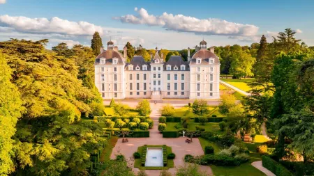 Astrotel Romorantin-Lanthenay Soirée étape Отели в г. Прунье-ан-Солонь