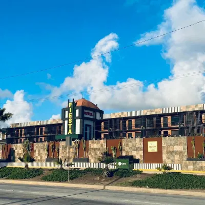 Hotel Fiesta Rosarito Hotels in de buurt van Muelle De Rosarito