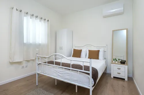Melony Apartment