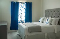 Casa Blue Hoteles cerca de Green Grotto Caves