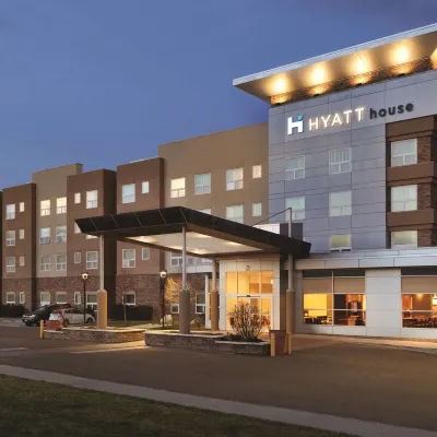 Hyatt House Denver Airport Hotel berhampiran Jalan Tower