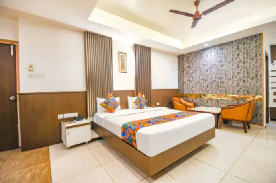 FabHotel Emerald Hotels near Birsa Munda Airport