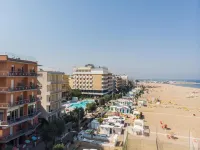 Hotel International - Beach