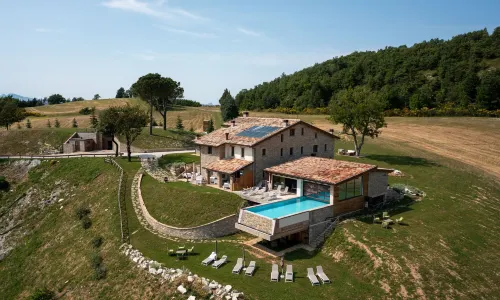 Aura Relais