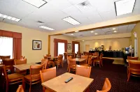 Quality Inn Shelburne - Burlington - Parking