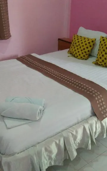 ห้องคู่มาตรฐานพร้อมเตียงคู่-ปลอดบุหรี่