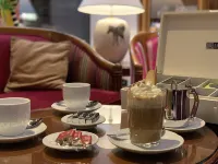 Hotel Bristol - Desayuno