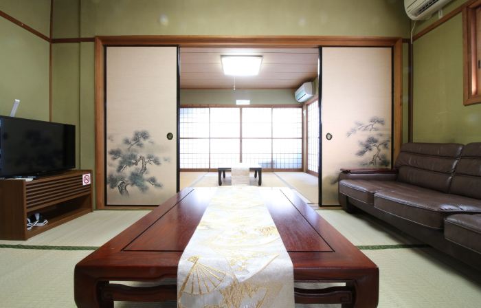 Hikari No Yado