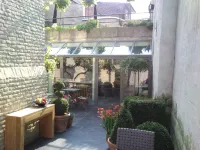 Aparthotel de Beek Anno 1410 Hotels near Crypte