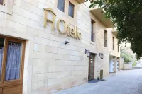 HOtello Guest Suites Hotel di Jounieh