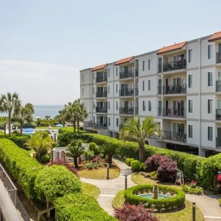 Cozy beach unit setup for vacations with kids or Couples!