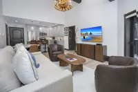 Breathtaking Vail Mountain Views and Luxurious Amenities - Stunning Retreat