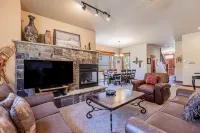 Year-Round Hot Tubs and Seasonal Pool - Charming Basecamp