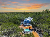 Tranquil Oasis with Cowboy Pool and Yoga Studio - Enchanting Retreat 斯普林布蘭奇住宿飯店