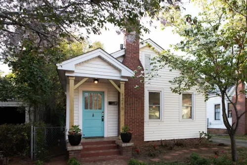 Private Backyard and Cozy Living Spaces - Charming Eclectic Retreat