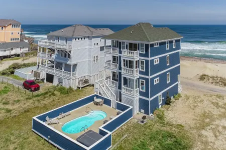 Oceanfront home with private hot tub & pool, ocean view, central AC, & W/D