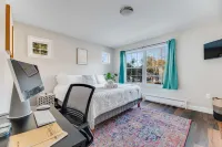 Modern Comfort and Family-Friendly Amenities - Luxurious Coastal Getaway
