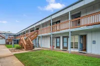 Modern Condo with BBQ Area and WiFi - Charming Coastal Retreat Hotels near University of Texas, Marine Science Institute