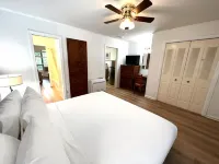 Mill House Retreat Hotels in Flat Rock