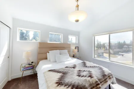 Mountain Sky Cottage Отели рядом с достопримечательностью «Grand Park Community Recreation Center»