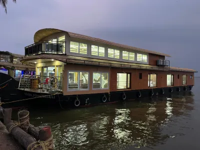 Mytrip Houseboats