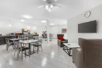 MainStay Suites Madison Airport