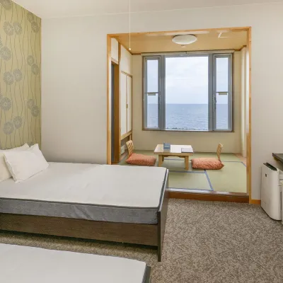 Teradomari Kinpachi Hotels near Mount Yahiko