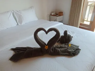 Lantis ViBES Inn