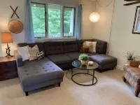 Summer Getaway-Walk to Stratton Village, Tennis, Fitness, and Pool-Mtn. Views