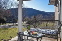 Delightful 2-bedroom Cottage in Hot Springs