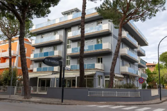 Elegance Suite Apartments - Siroli Collection