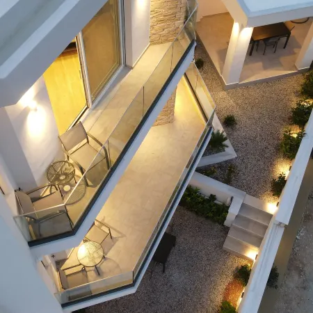 Elia Luxury Residence