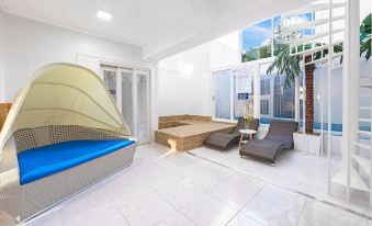 Gyeongju Jullietapoolvilla&Kidspension