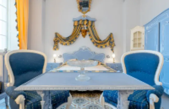 The Crown Palace - Gallipoli