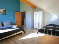 كلاسي هوليداي هوم إن مارتيلي ويذ هوت توب فنادق في Herbeumont