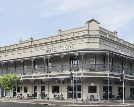 Royal Hotel Randwick Hotels in Randwick