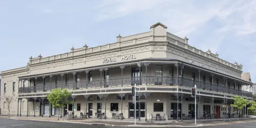 Royal Hotel Randwick Hotels in Randwick