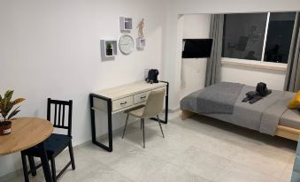 Maya New Guest House -Panoramic Sea&CityCentre View, Haifa