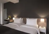 Nova Hotel Yerevan - parking