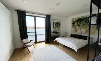 Modernes Apartment Mit Wunderschonem Rheinblick