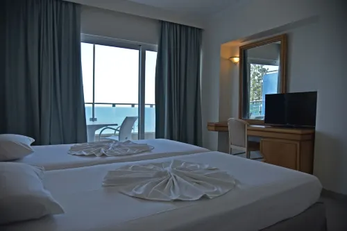 Bristol Sea View Apartments - Holiday Apartments