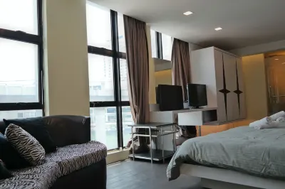 Summer Oscar Boutique Hotel