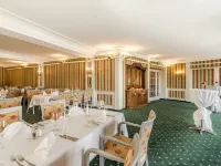 Hotel Alpina Luzern Hotels near Alpineum