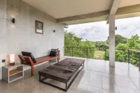 Tree Tops Yala