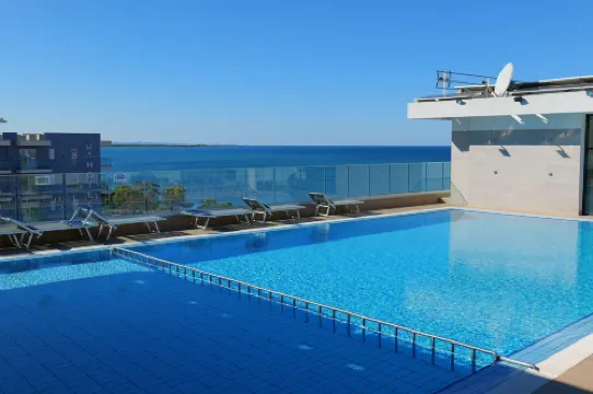 Hotel Triumf Shengjin