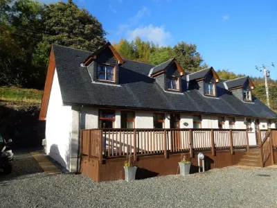 The Cobbler Cottage - Loch Lomond and Arrochar Alps Hotels near The Cobbler