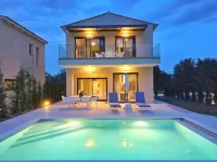 Anmaria Luxury Hotels in Frini